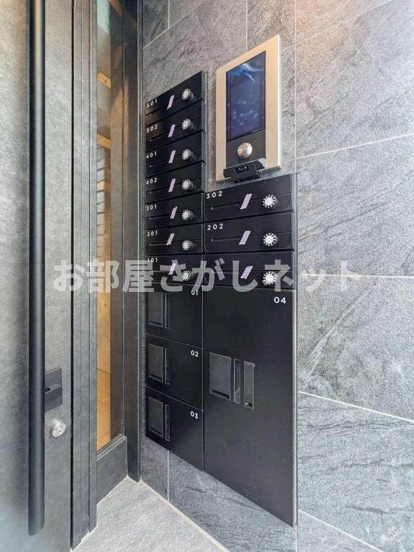 アザレア板橋【おとり物件なし】#学生・社会人にオススメ！初期費用分割払いOK！のエントランス