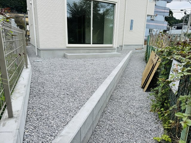 八王子市　元八王子町　新築一戸建て　７期の庭|～ちょっとしたガーデニングなども楽しめるスペース～