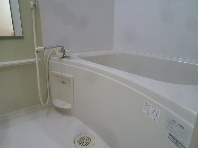 ヴィラ・ヴェルソー　Ⅲの浴室