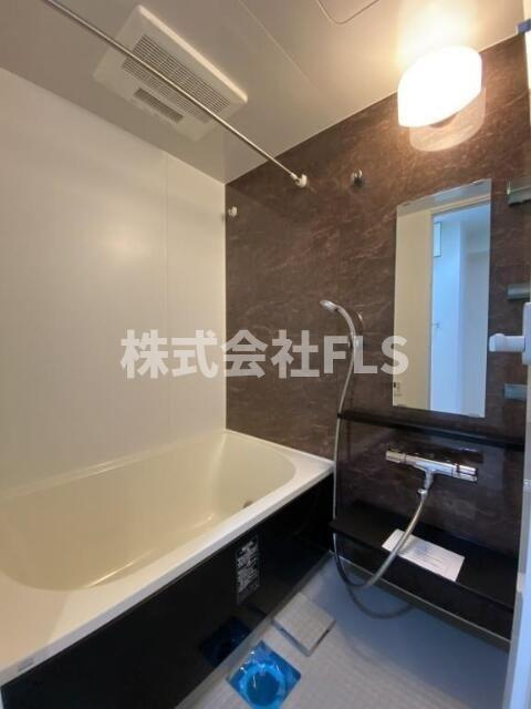 中央区日本橋蛎殻町１丁目の賃貸マンションの浴室