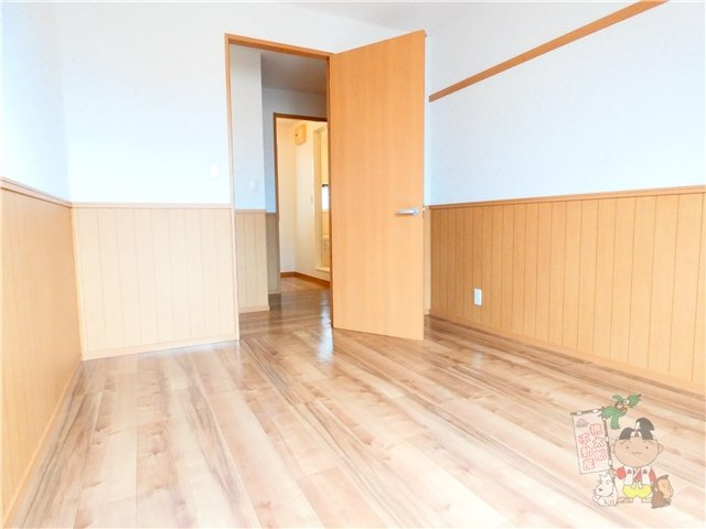 フラッツアヒトミの洋室