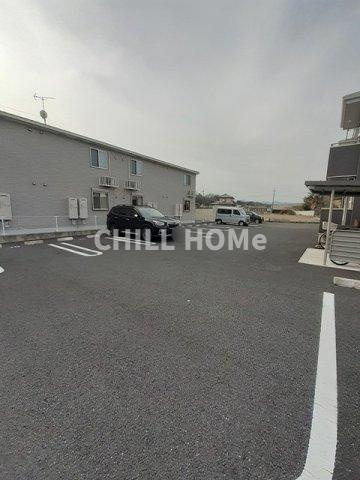 アルバⅣの駐車場|当社、チルホームのHPもご覧ください(^^)/物件情報多数♪