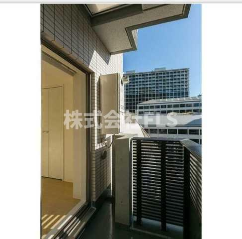 港区赤坂６丁目の賃貸マンションのバルコニー