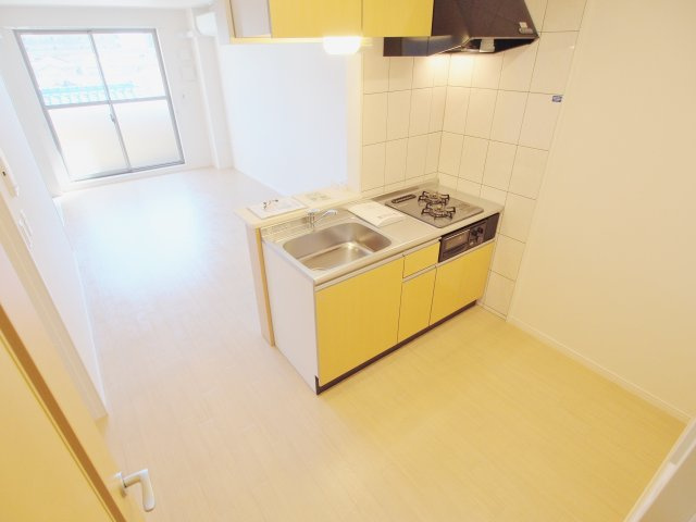 ソレイユ昭和町の居間・リビング