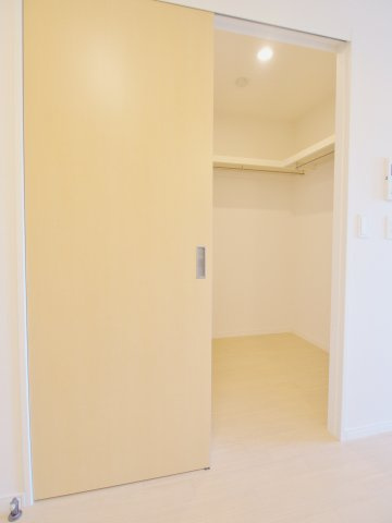ソレイユ昭和町の収納