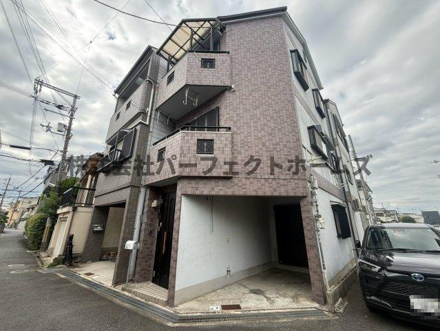 成美町戸建　賃貸の外観|落ち着いた雰囲気の外観です