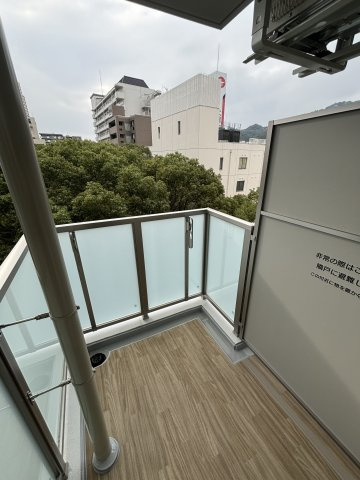 エスリード神戸三宮ヒルズのバルコニー