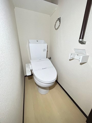クレイノ大物のトイレ|コンパクトで使いやすいトイレです