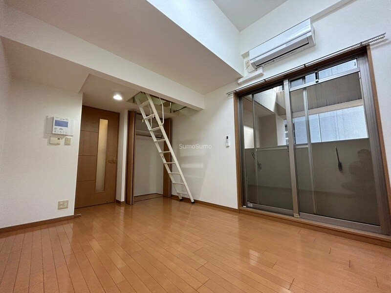 大阪市西区土佐堀１丁目の賃貸マンションの寝室