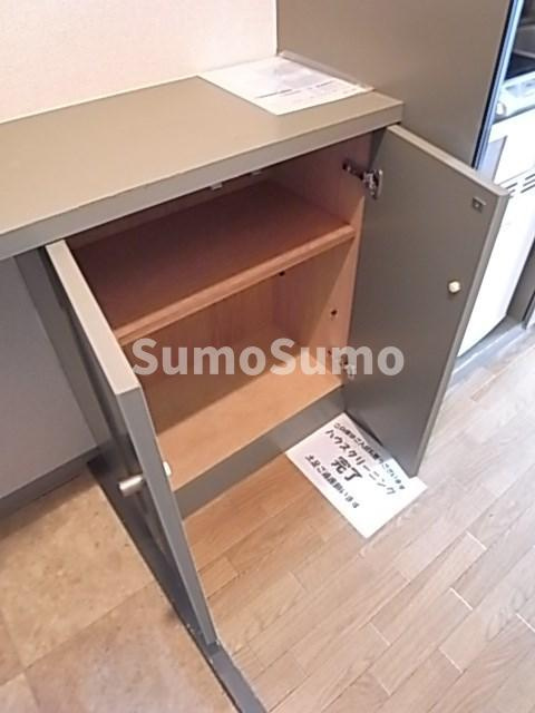 プリエールJR塚口駅前の収納