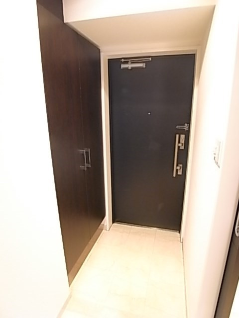 KAISEI新神戸の玄関