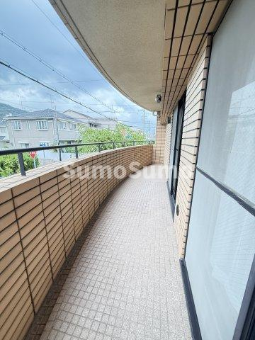 ベルレーブ本山のバルコニー