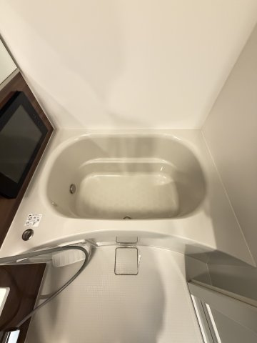 プレジオ日暮通の浴室