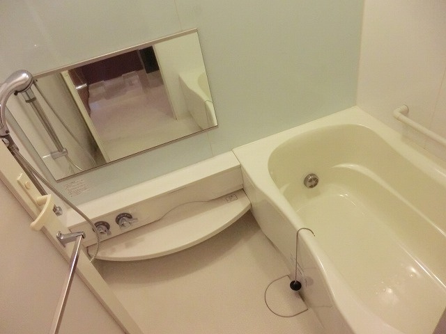 アーバネックス元町通の浴室