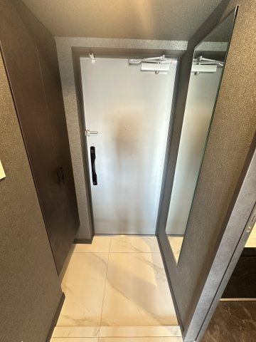 S-RESIDENCE難波西alterの玄関