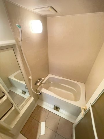 アーバンハイツ住乃江の浴室