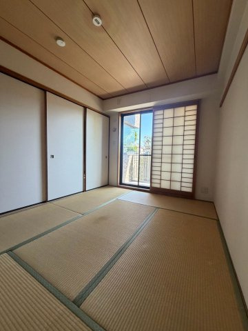 ヒルズ上甲子園の洗面所