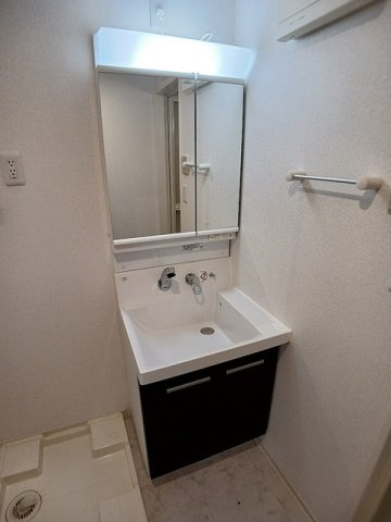 プリムローズ西早稲田の洗面所|忙しい朝には欠かせない洗面所です