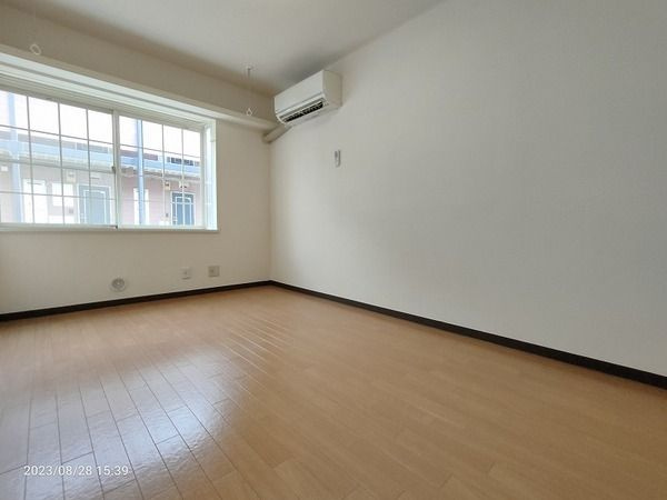 アネックスⅢＢの居間・リビング|他部屋参考写真