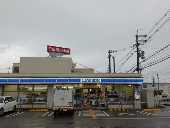 ソレアードガーデンⅠの周辺|ローソン加東上滝野店まで1000m