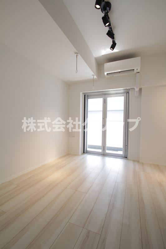 リヴシティ横濱新川町弐番館の寝室