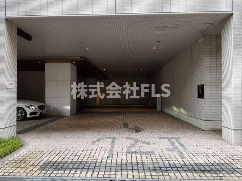 中央区月島１丁目の賃貸マンションの駐車場