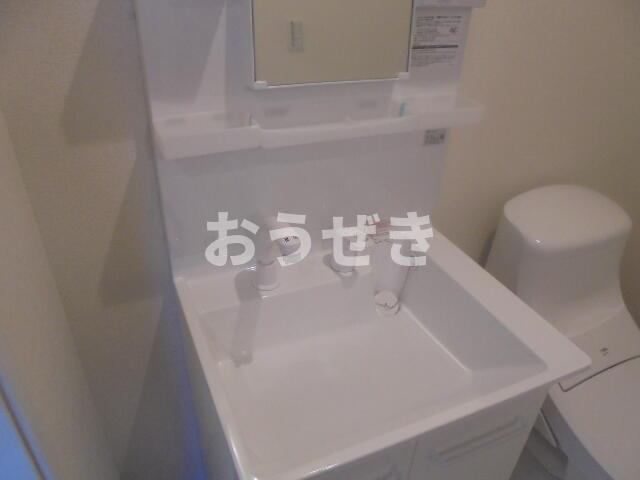 ヴェラハイツ白楽参番館の洗面所