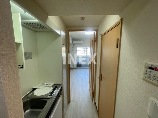 横浜市神奈川区台町の賃貸マンションの玄関