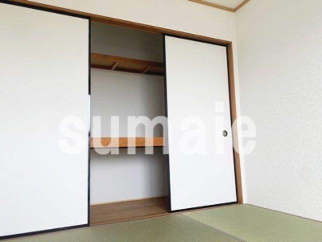 グランドール吉田の収納|和室の収納です☆