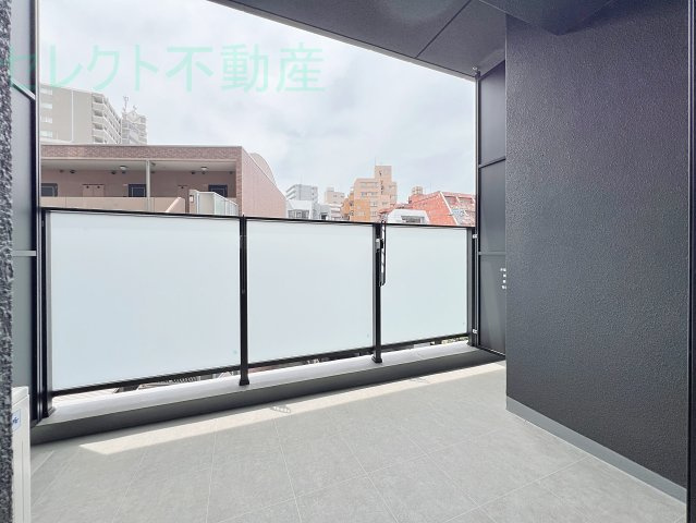 ザ・パークハビオ新栄のバルコニー