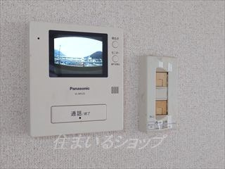 ヴィレッジ柿木通りのセキュリティ|改装中の内観です