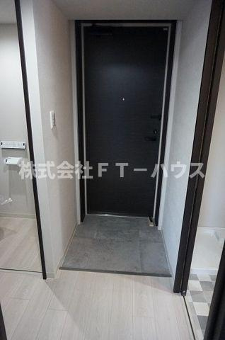 ＰＡＲＫＳＩＤＥ　ＲＥＳＩＤＥＮＣＥ　ＧＹＯＴＯＫＵ(E-185)の玄関