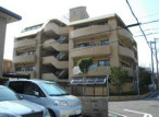 ベルレープ本山の外観