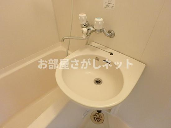 フジマツ第3ビルの浴室