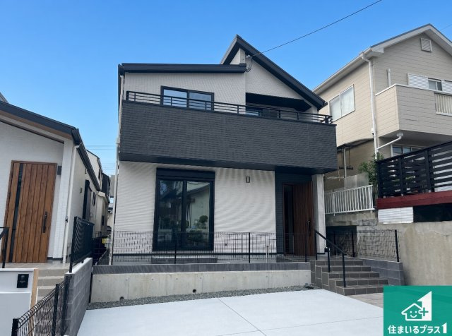 ■神戸市北区有野台　新築一戸建ての外観|安心の10年保証！外観を美しく保ち、雨水で汚れを落とします！気になることがありましたら、お気軽にお問い合わせください！