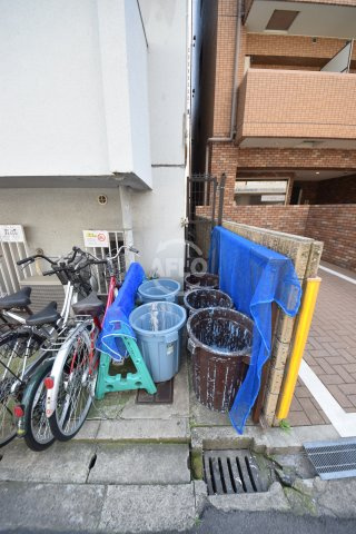 ジェイ・プライド上本町　真田山小学校区のその他共用部分|ジェイ・プライド上本町　ゴミ置場