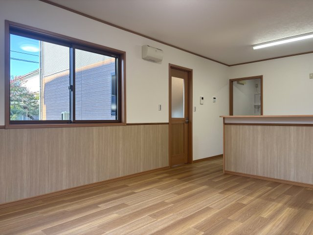 新潟市東区山木戸4丁目の居間・リビング