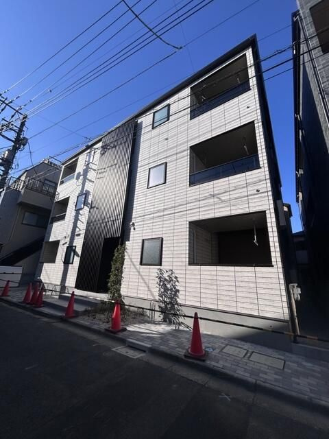 ＬＵＬＵ西尾久の外観