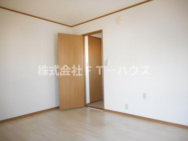 ＬＩＳＳＡグランデ若宮Ｂ棟の寝室