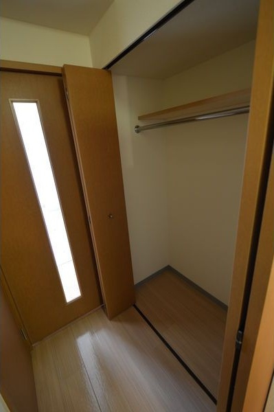 矢木楽器本社店ビルの収納