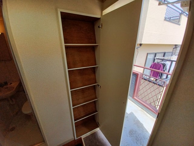 シティパレス鎌倉町の収納|玄関