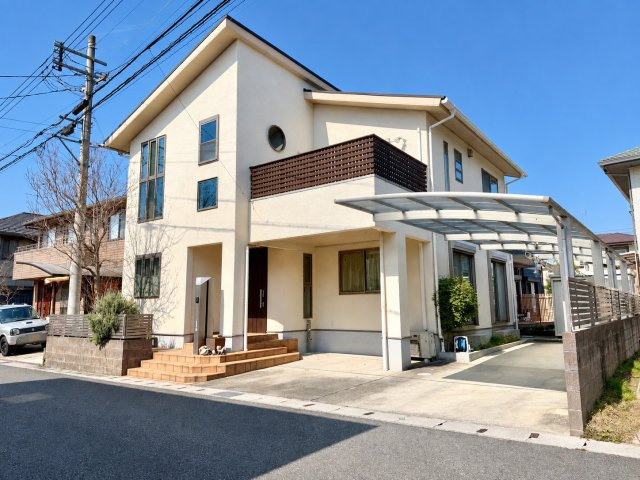 守山市播磨田町　中古戸建ての外観|「住友林業」施工のお住まい。