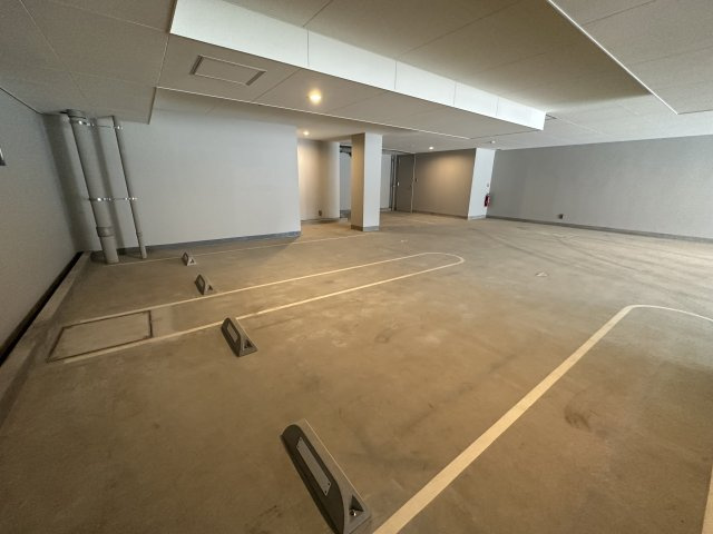 グランカーサ川崎生田の駐車場