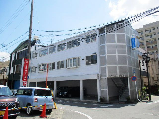 スリーライクビル 貸事務所の外観
