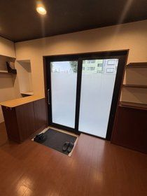 北区赤羽１丁目の店舗事務所の玄関