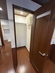 北区赤羽１丁目の店舗事務所の収納