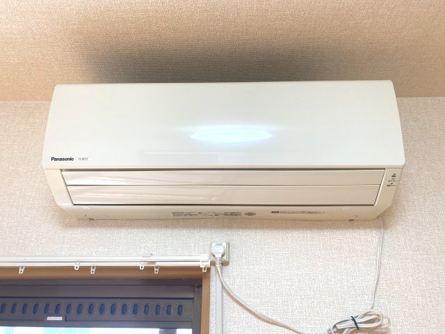ローヤルハイツの設備|エアコン