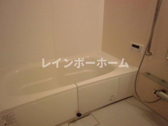 エルメゾンボスコの浴室