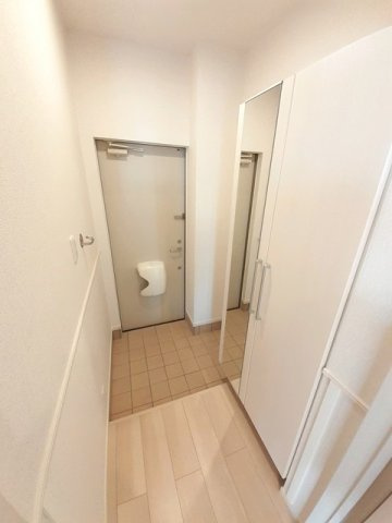 ミルブリーゼの玄関|収納もある玄関です