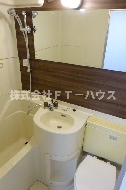 シティ大和田の浴室